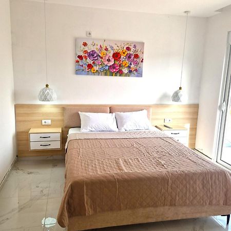 Ivana Apartments Ulcinj Exterior photo