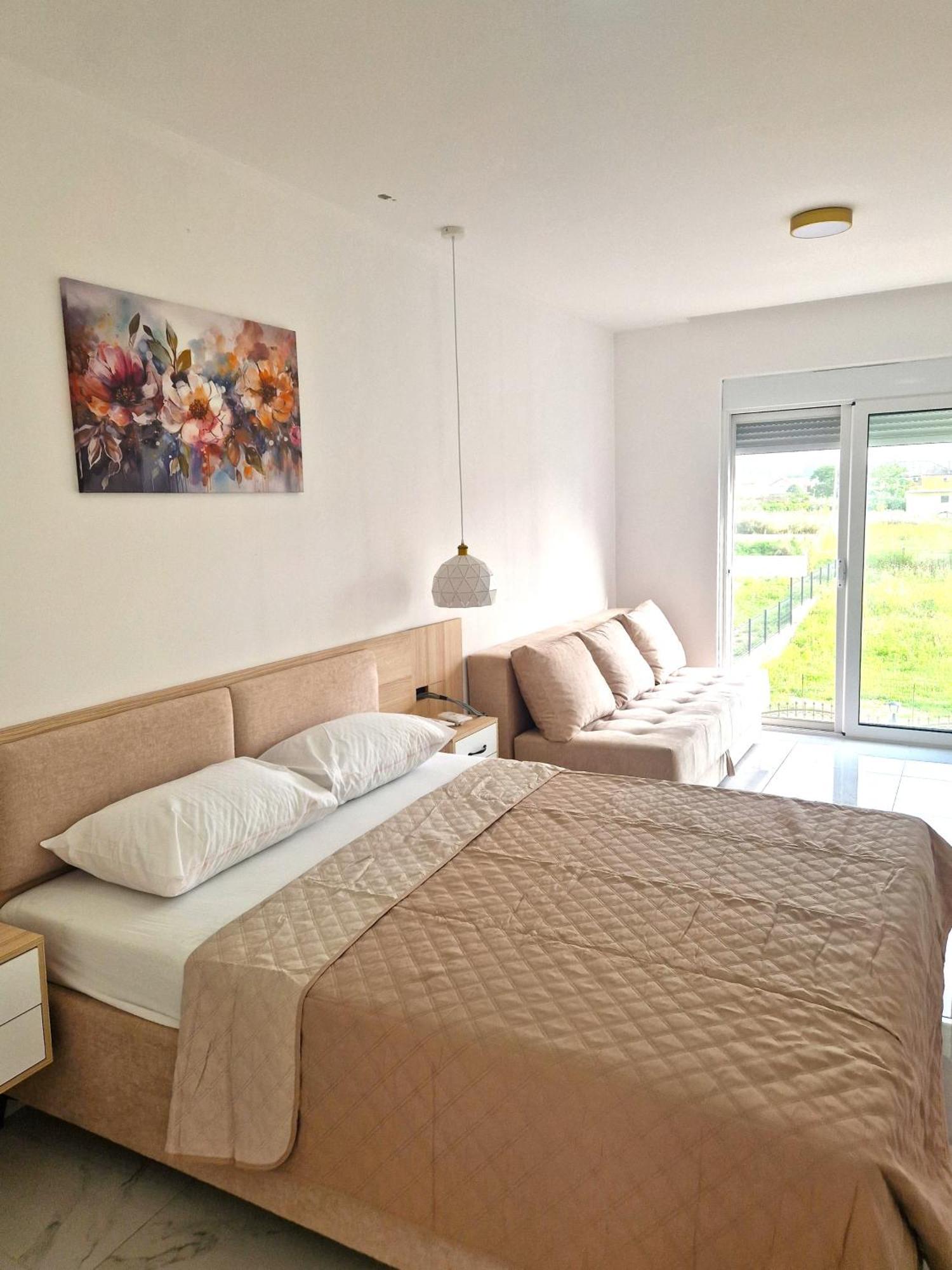 Ivana Apartments Ulcinj Exterior photo