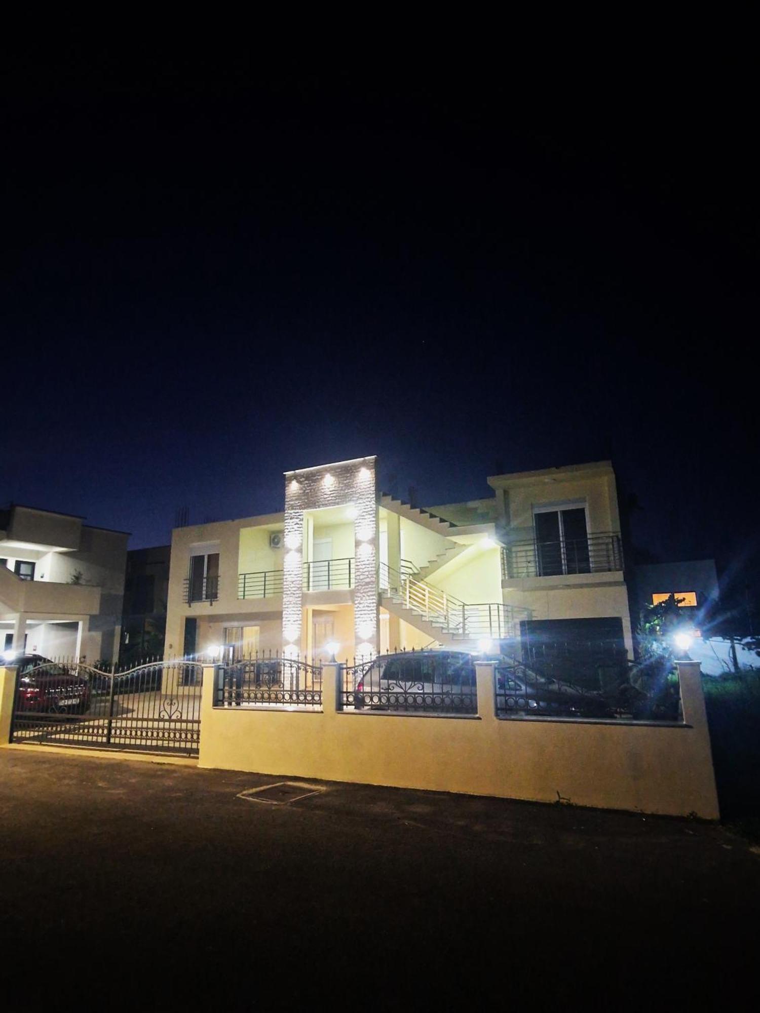 Ivana Apartments Ulcinj Exterior photo